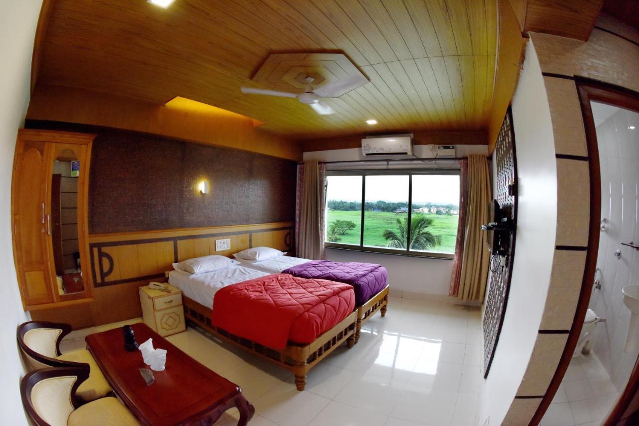 Hotel Sharada International Udupi Eksteriør bilde