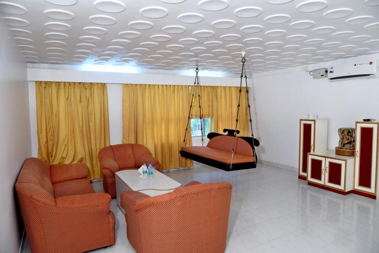 Hotel Sharada International Udupi Eksteriør bilde
