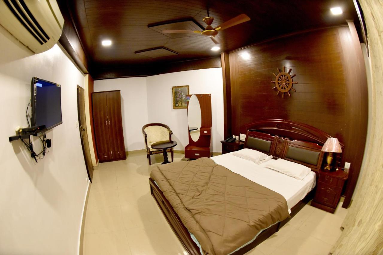 Hotel Sharada International Udupi Eksteriør bilde